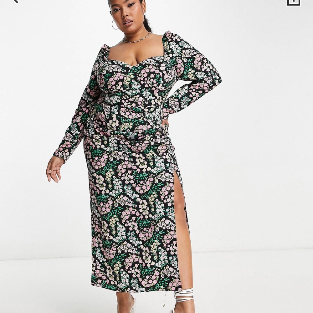 ASOS DESIGN CURVE bust cup midi tea dress in ditsy floral print